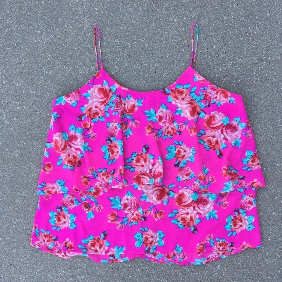 Paper Crane Layered Floral Pink Tank Top size Medium - Picture 3 of 9